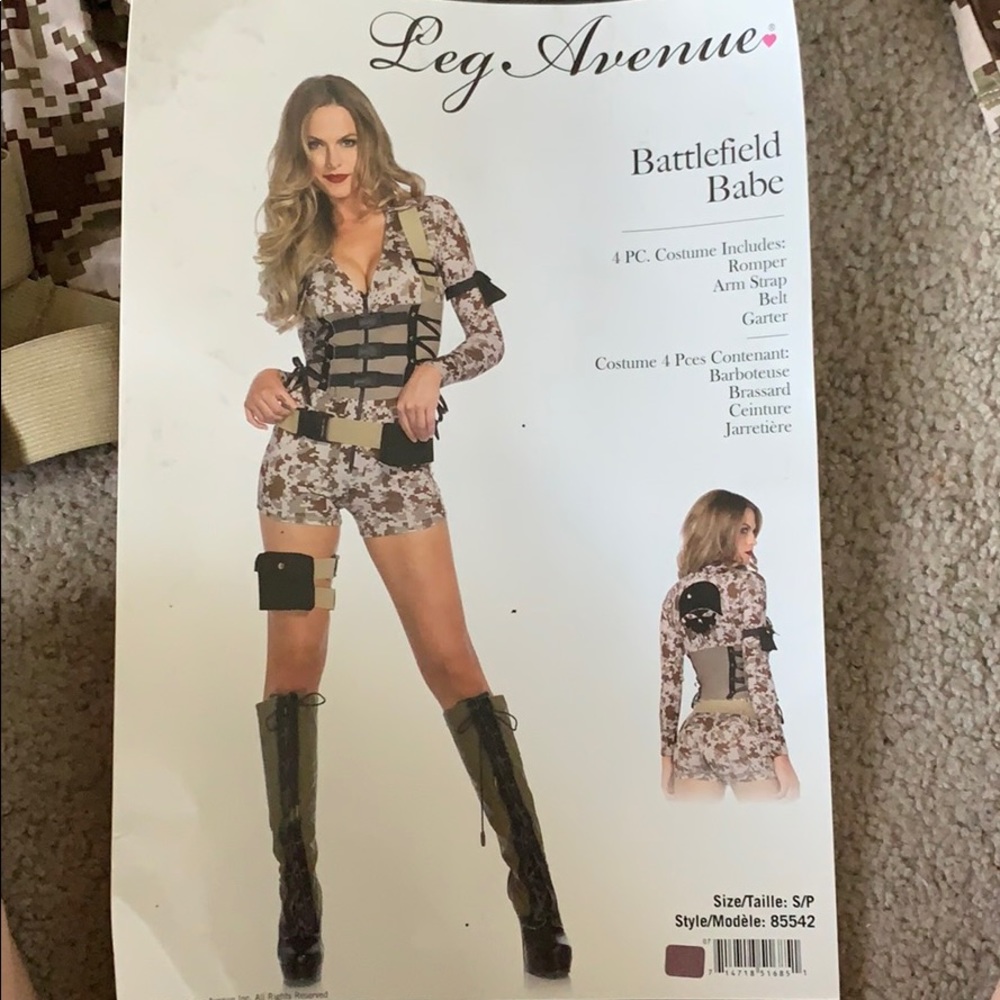 Leg avenue battlefield babe Halloween costume